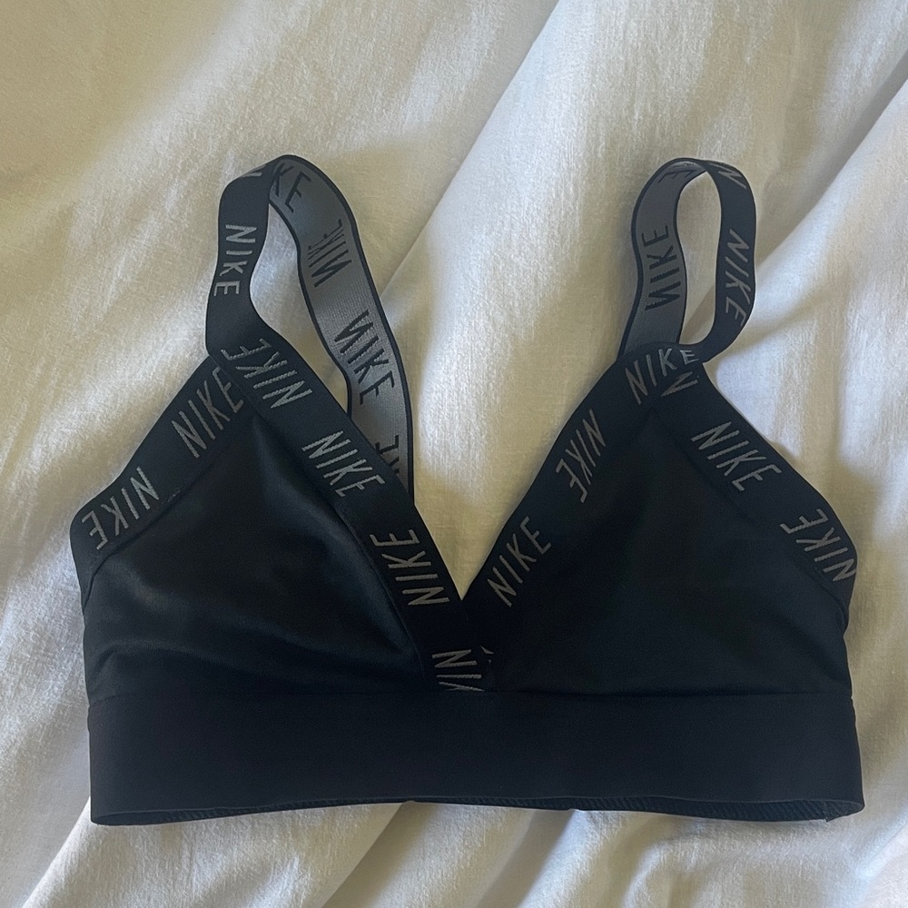 Nike Women's Black Strappy Sports Bra